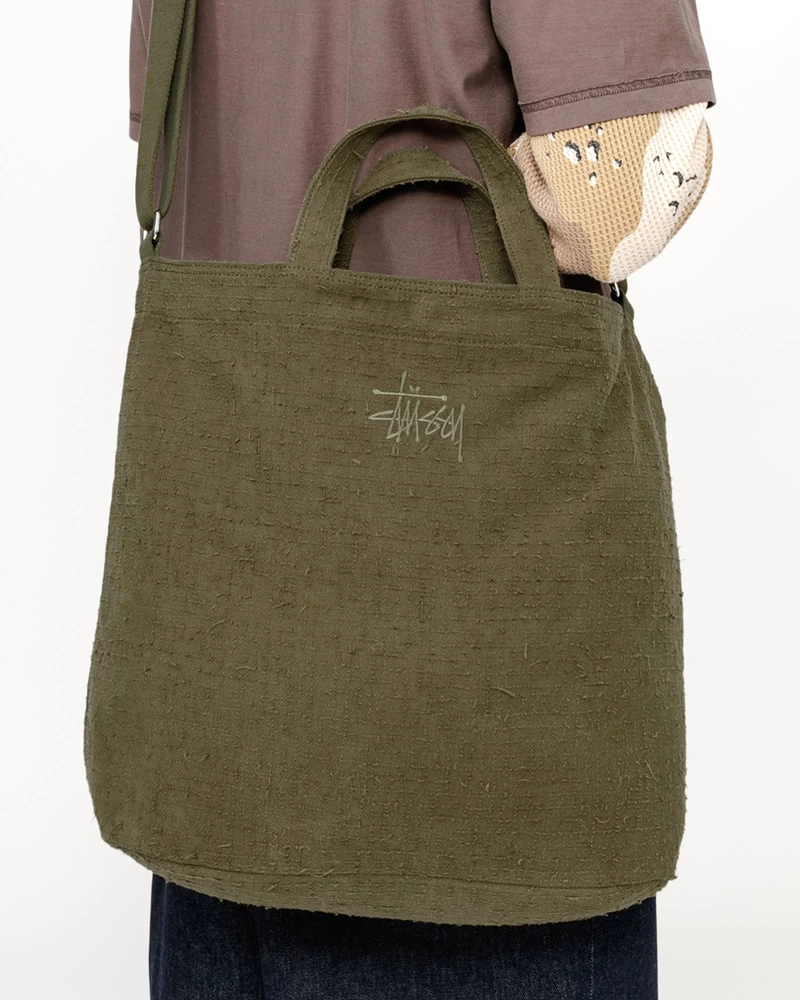 Stussy Needle Punch Crossbody-väska