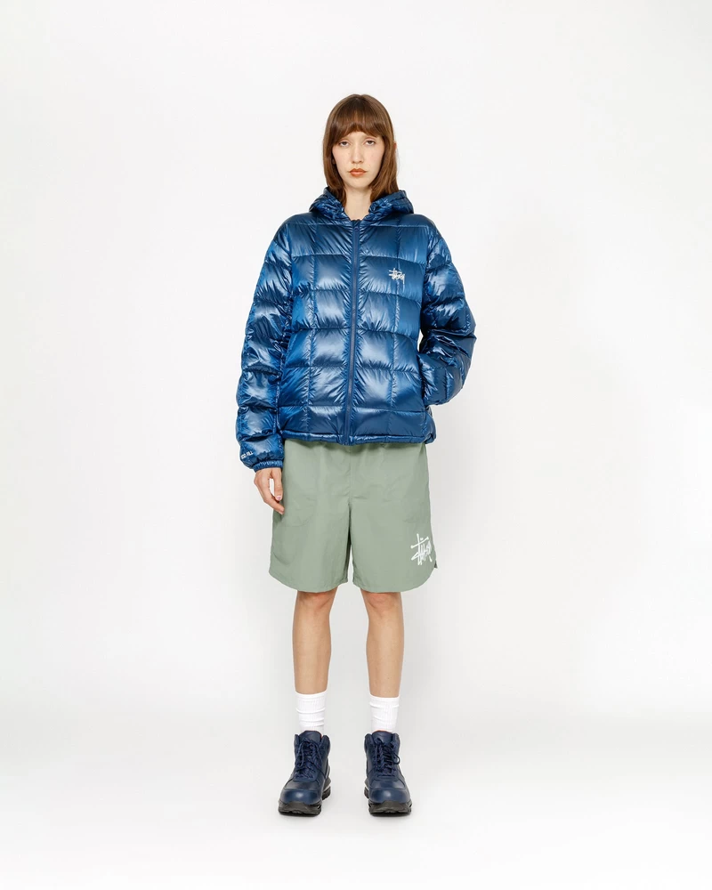 الماء قصير وكبير أساسي