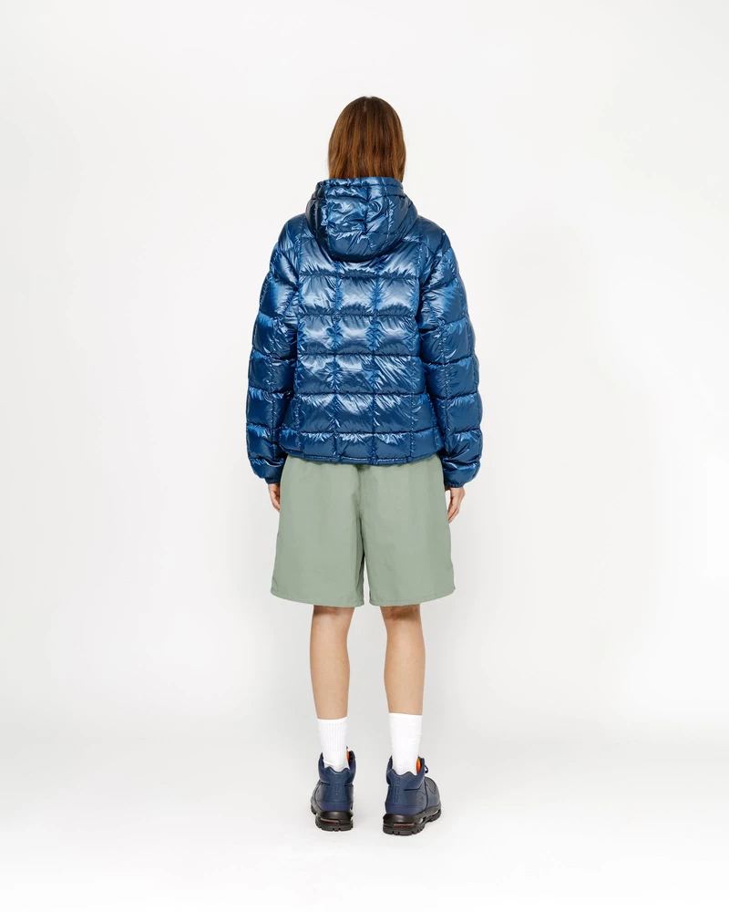 الماء قصير وكبير أساسي